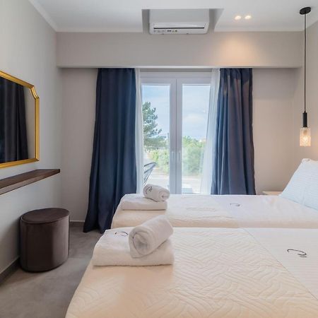 Melena Premium Suites ロダ エクステリア 写真