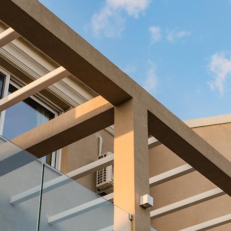 Melena Premium Suites ロダ エクステリア 写真