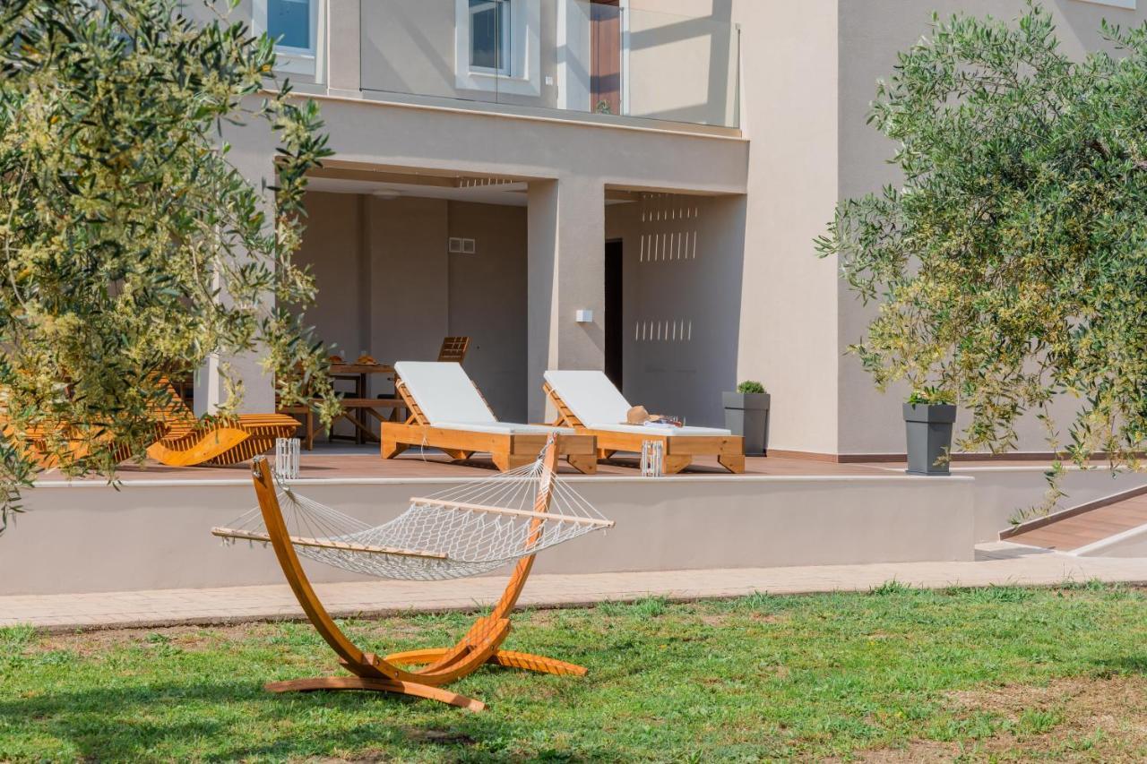 Melena Premium Suites ロダ エクステリア 写真